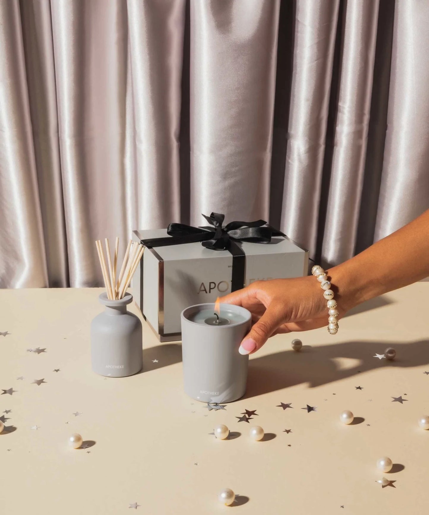 Apotheke White Vetiver Candle/Diffuser Mini Duo Set